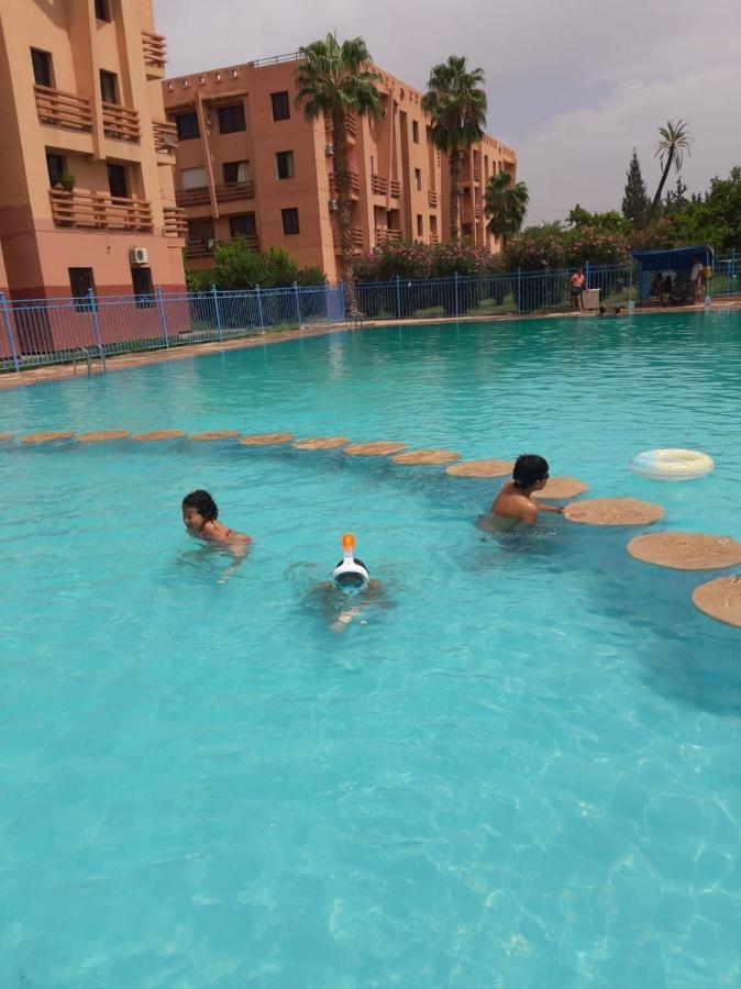 Charmant Logement Avec Parking Residenciel Sans Piscine Lägenhet Marrakesh Exteriör bild
